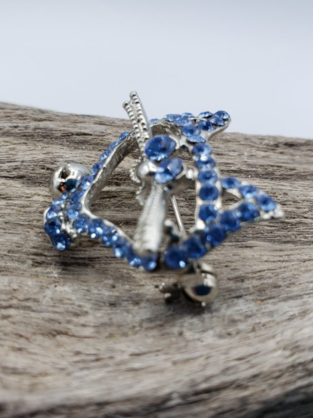Adorable Blue Rhinestone Cat Brooch Pin Outlined Head Kitten Kitty Silver Metal - Picture 5 of 7